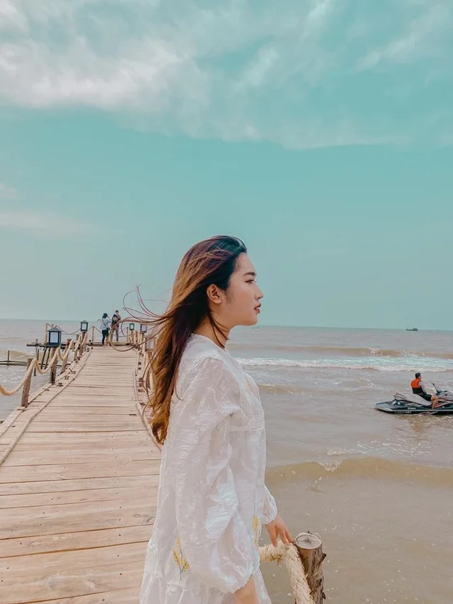 <Thuan An Beach in Hue>

😍Review 1 địa điểmsống ảo mới toanh giữa ngày hè tươi mát do các