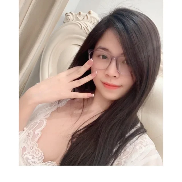 Ánh Trần 批发热货's profile picture