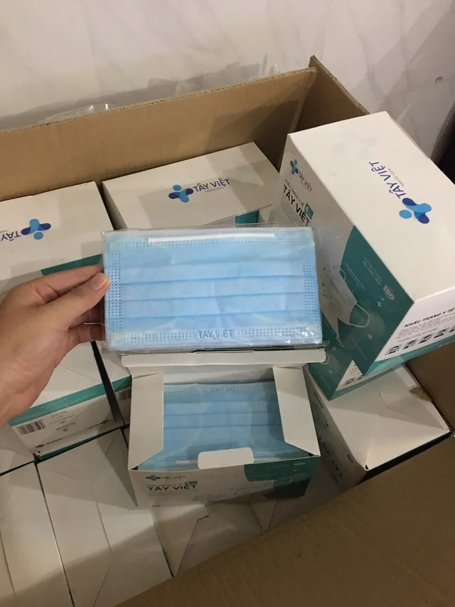 khẩu trang y tế Tây Việt giá 30k hộp
thùng 1.xxx bé xíu