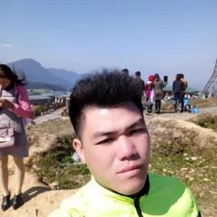 Nông Hùng