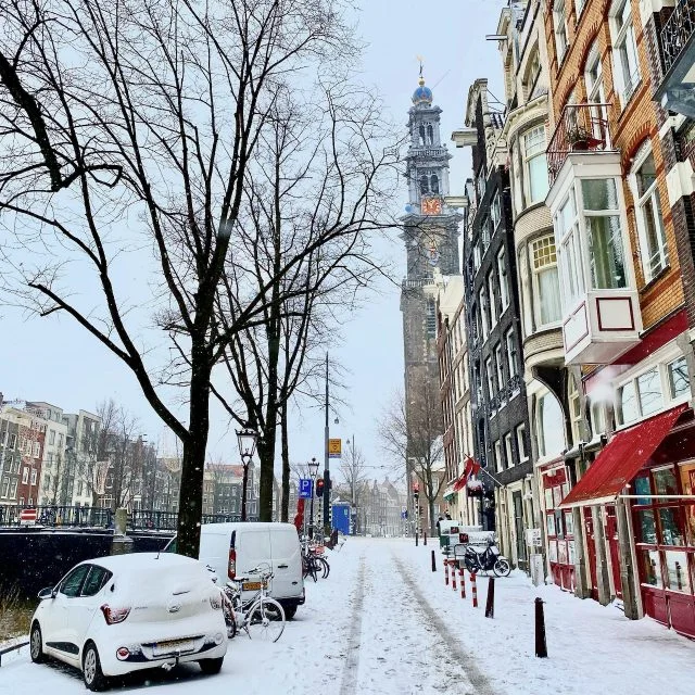 Snowy Amsterdam 🌲☃❄
I’d love a nice bit of snow this December. Xmas with no snow just doe