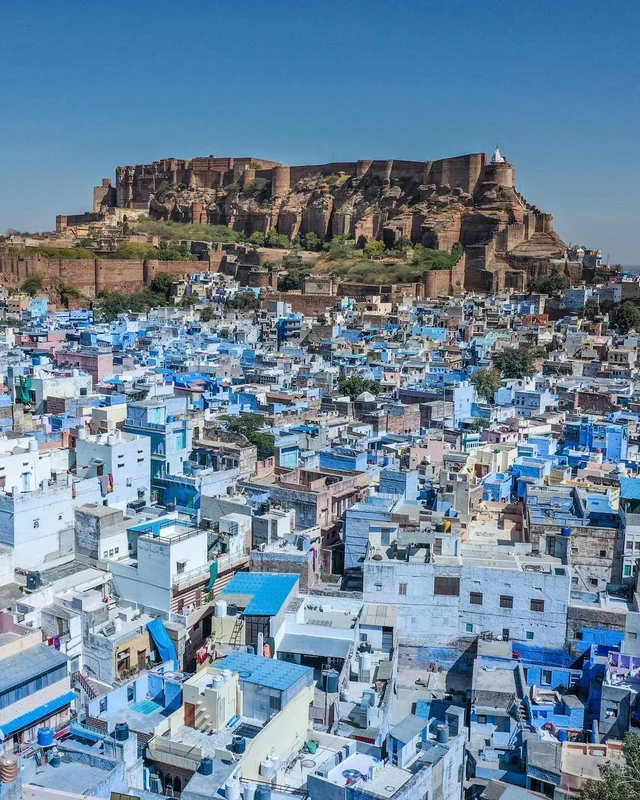 India’s Blue City - Jodpur 🔵
📷 @robertmichaelpoole