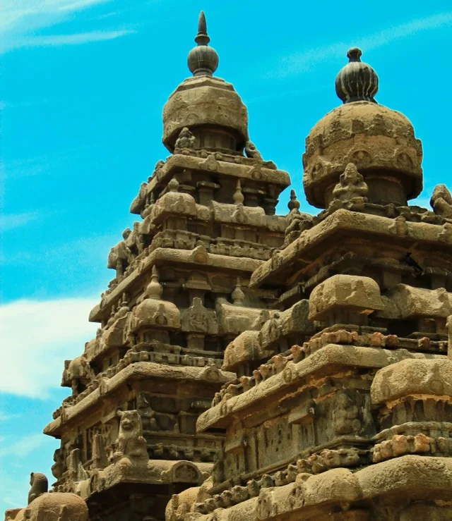 The Shore Temple, Mahabalipuram, Tamilnadu - Bharat (India)The Shore Temple (c. 725 AD) is