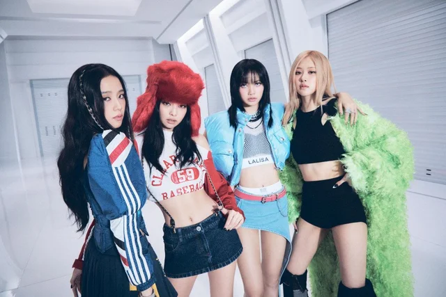Blackpink make Billboard history! Become the first K-Pop girl group to top 200 chart with Born Pink