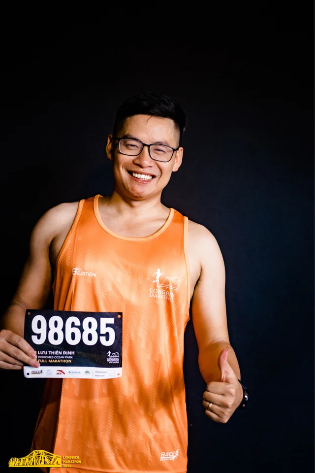 Hoàn thành FM 42km đầu tiên vui vẻ về đích , Long Biên Marathon 2022
