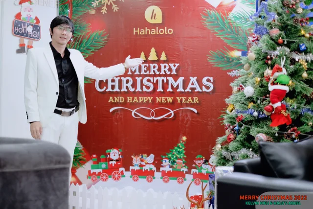 Giáng Sinh 2022
Kelvin Hieu & Thiên thần mũ đỏ
[SAIGON] 24.12.2022