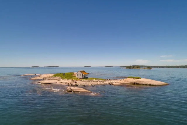 The ‘world’s loneliest home’ on a deserted island lists for just $339K
