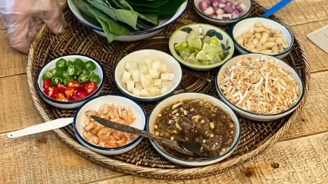 What to eat when traveling to Chiang Mai?