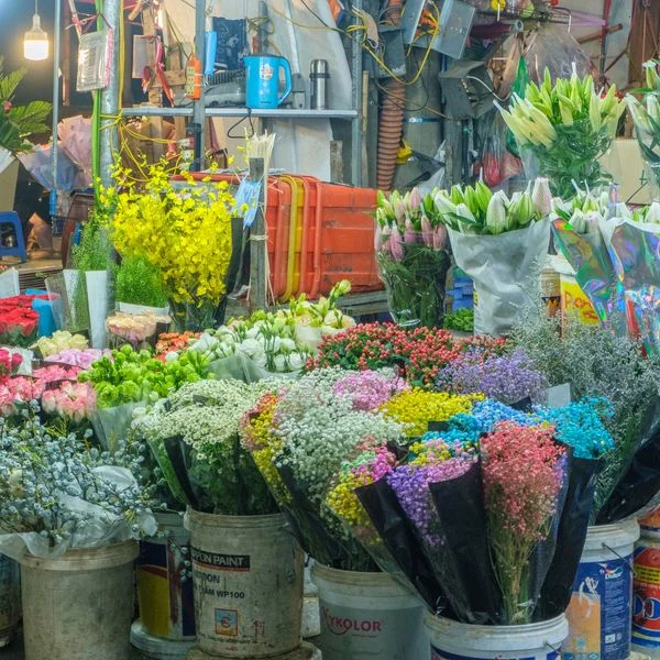 Một chút chợ hoa Quảng Bá.
---
Cao Quang Dũng