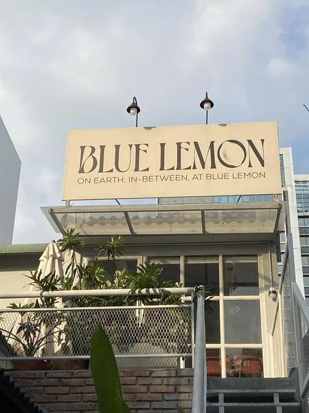 🏡 BLUE LEMON Cafe 🍋 
Tình cờ biết tới quán nhờ xem review trong group, thấy có cái mặt t