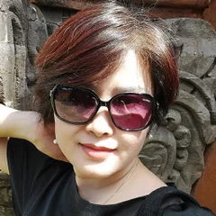 Hoa Nguyen Margaret