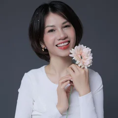 Nina Thanh Hằng