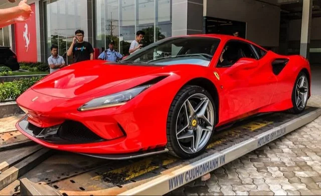 Siêu phẩm Ferrari F8 Tributo