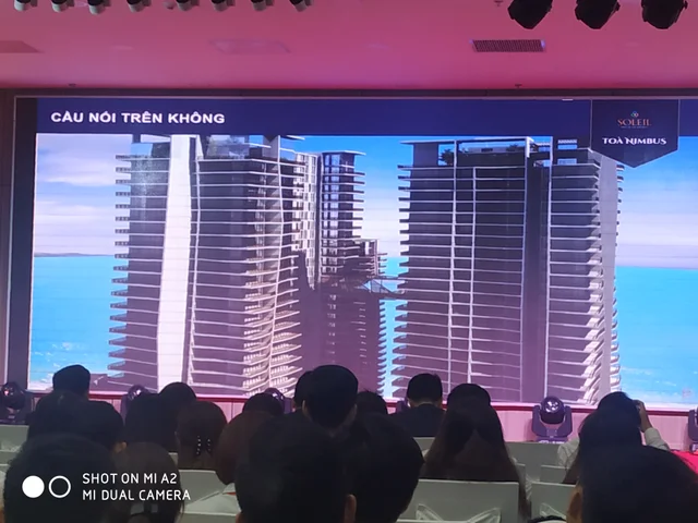 Toà nhà cao nhất Đà Nẵng và Top 4 Việt Nam đang dần lộ diện tại Ngã Ba Kim cương Phạm Văn 