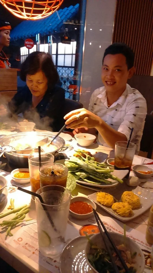 đi cùng mẹ và anh trai BUSANKOREAN FOOD Lê Văn Sỹ quận 3 Hồ Chí Minh